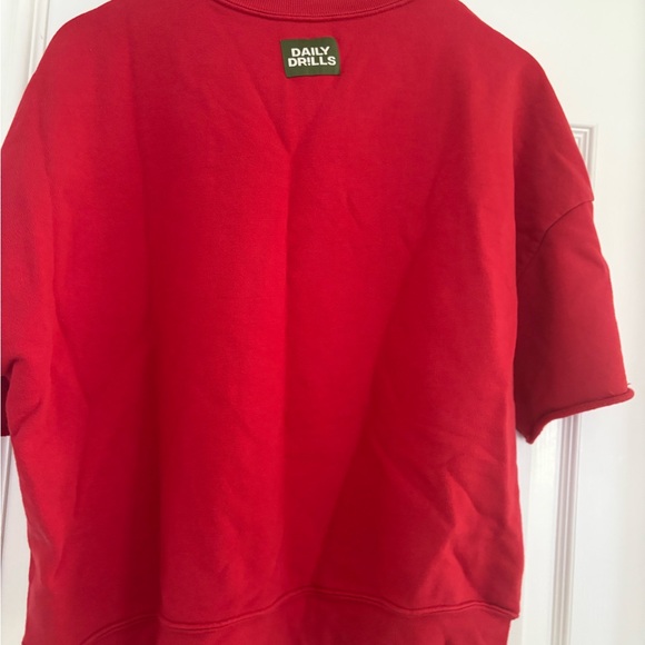 Daily Drills Vibrant Red Top - Picture 2 of 3